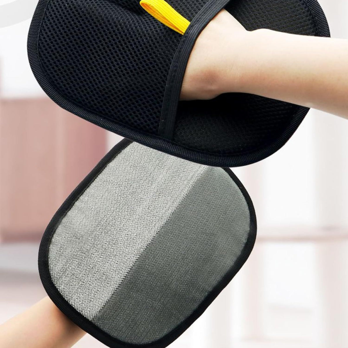 cat-hair-gloves-cat-hair-removal-brush